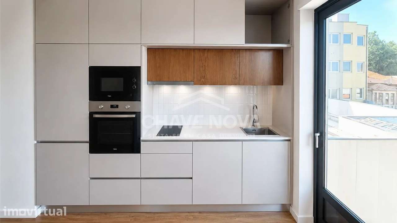 Apartamento T0 Novo c/Arrumo em Matosinhos Sul - Grande imagem: 4/14