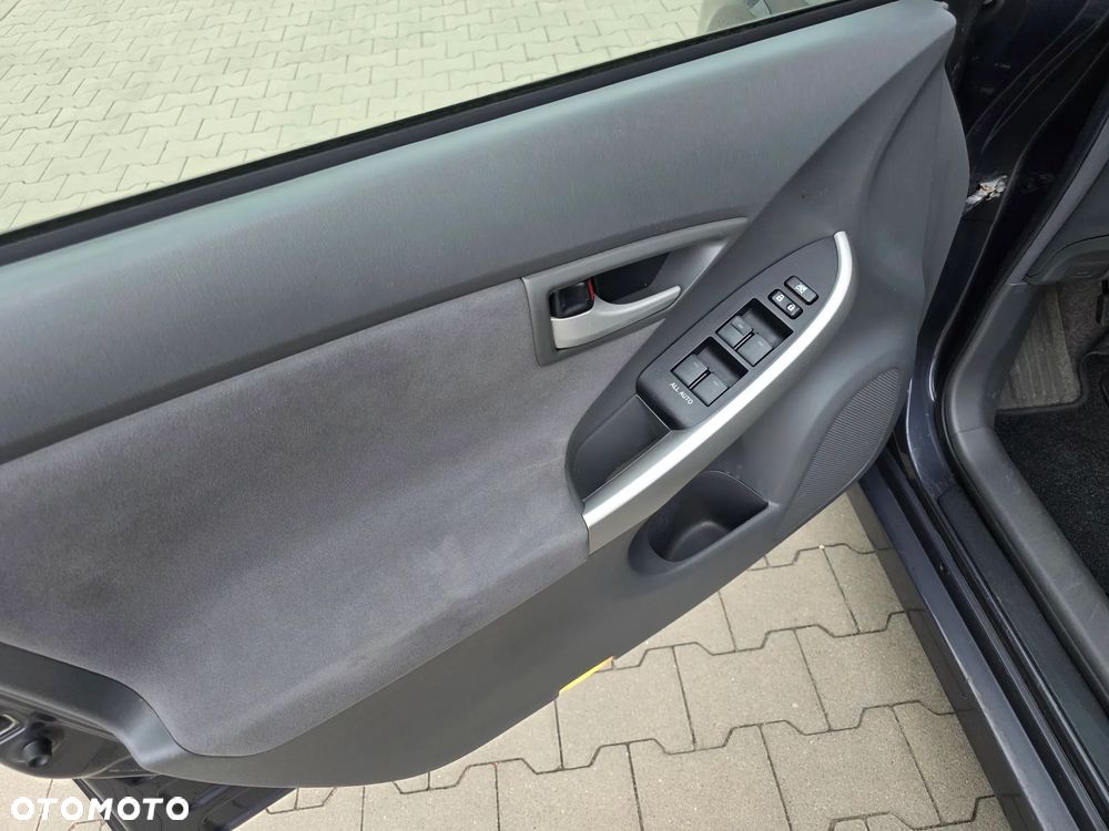Toyota Prius - 14