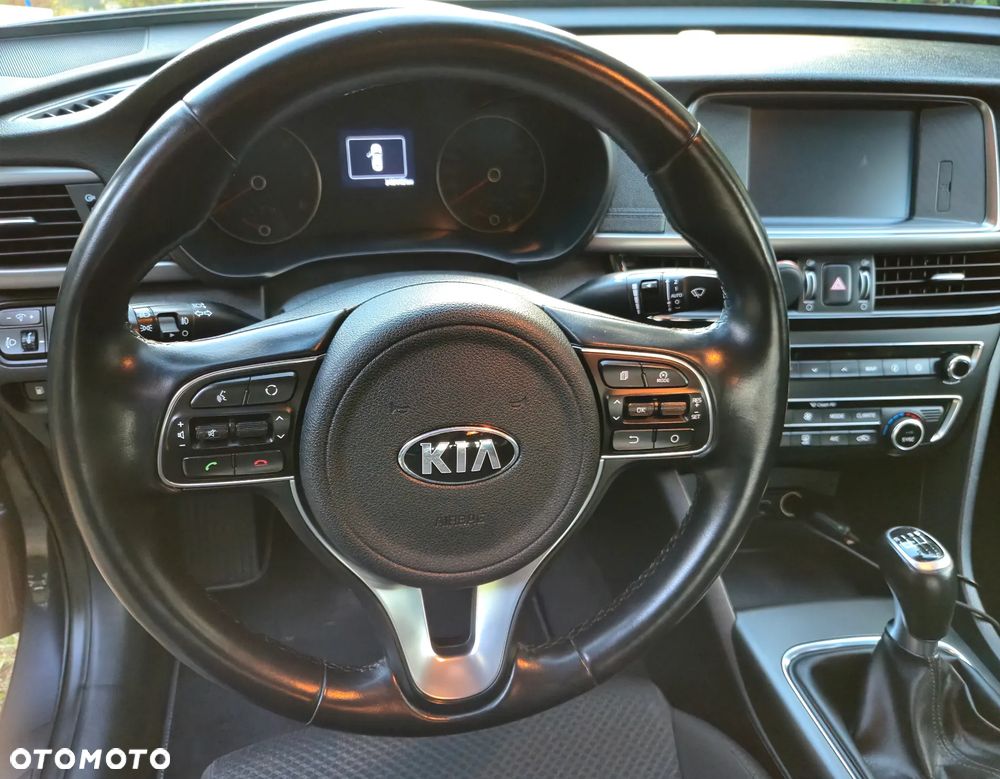 Kia Optima 1.7 CRDI M - 28