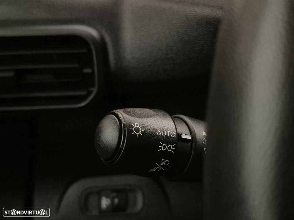 Peugeot Partner Longa - 99.000KM - 2023 | GARANTIA | NACIONAL - 3 LUG. - 19