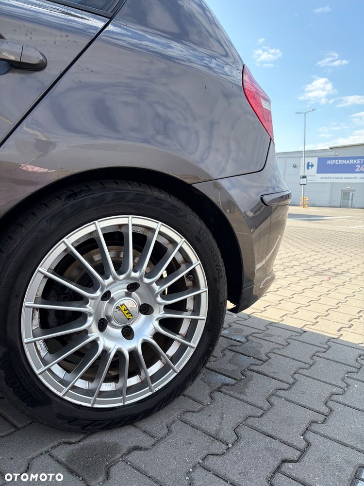 BMW Seria 1 - 13