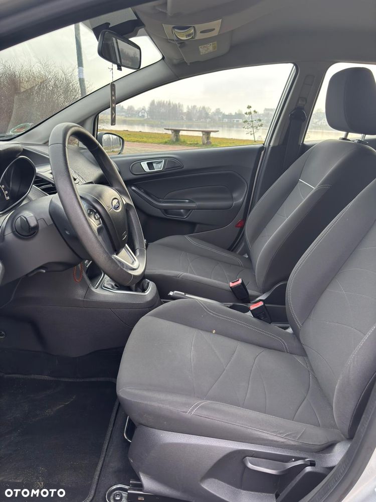 Ford Fiesta 1.5 TDCi Silver X - 11