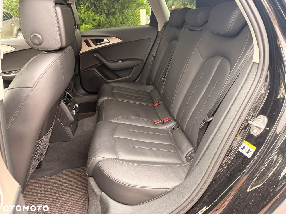 Audi A6 Allroad - 16