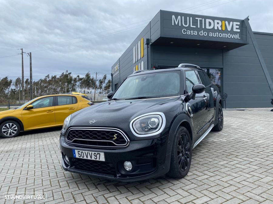 MINI Countryman Cooper SE ALL4 Auto - 1