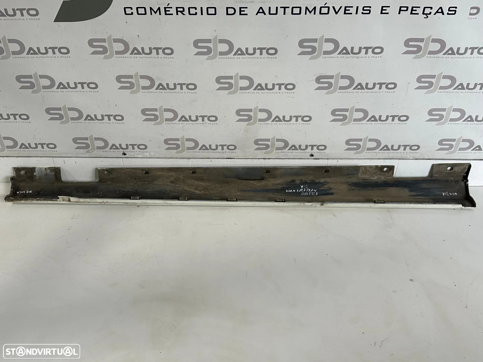 Embaladeira Direita / Esquerda - Mercedes C (W204) - 5