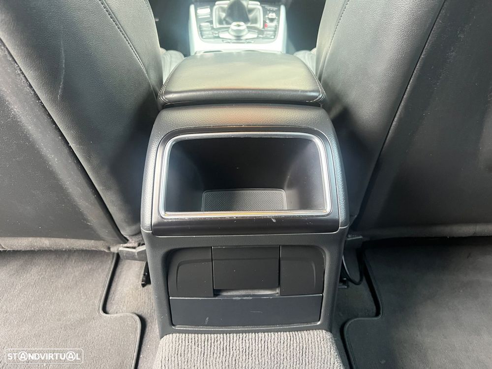 Audi A4 Avant 2.0 TDI Business Line Sport - 31