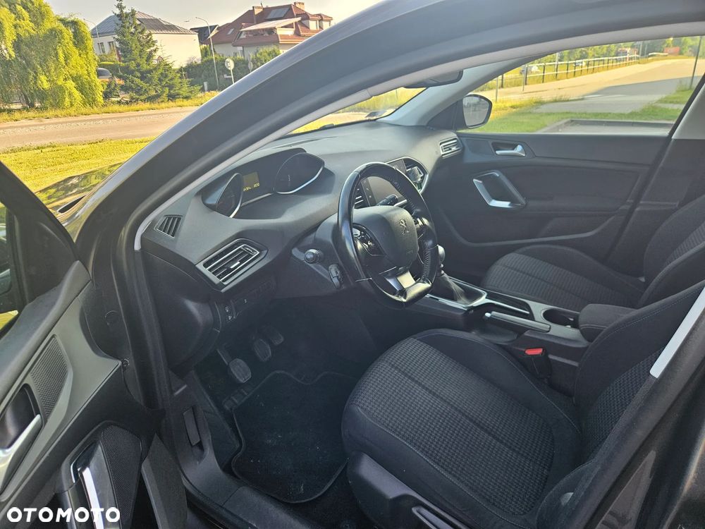 Peugeot 308 1.2 PureTech Active S&S - 8