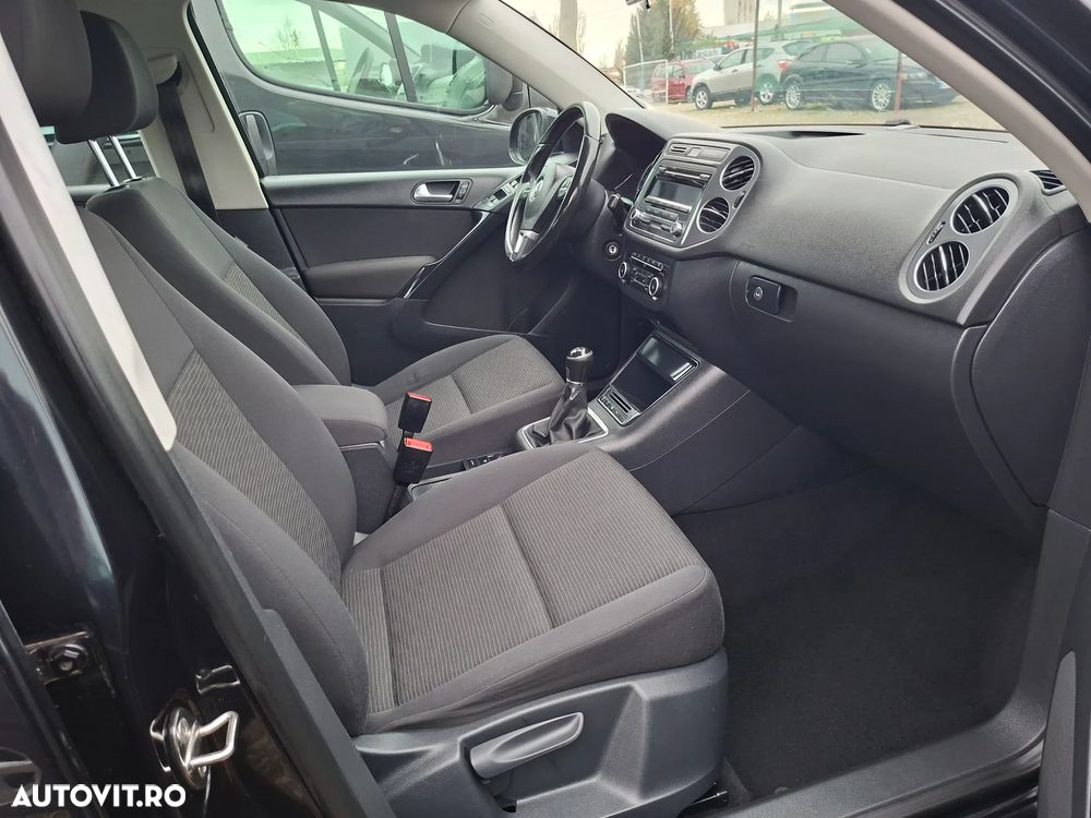Volkswagen Tiguan - 22