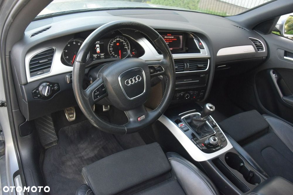 Audi A4 Avant 2.0 TFSI Flexible Fuel Quattro - 37