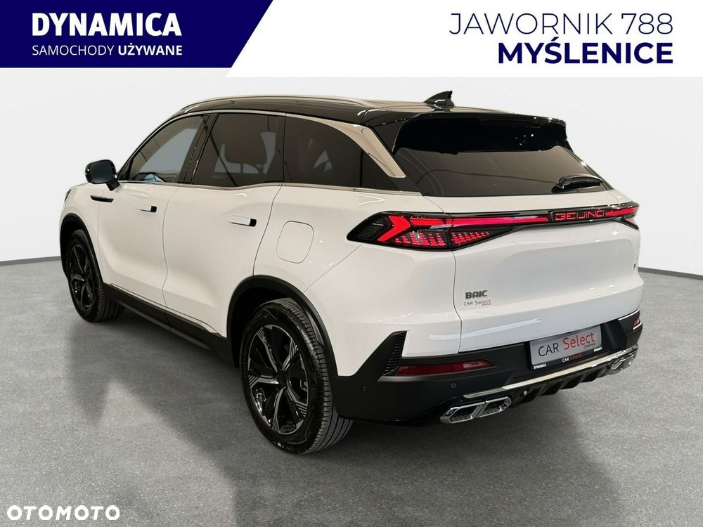 BAIC 7 - 7