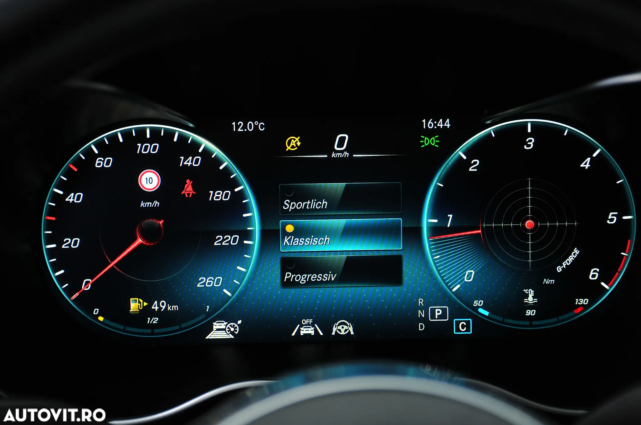Mercedes-Benz GLC Coupe 300 d 4Matic 9G-TRONIC AMG Line Plus - 35