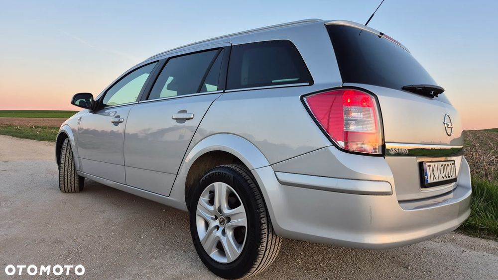 Opel Astra 1.4 Edition 111 Jahre - 12