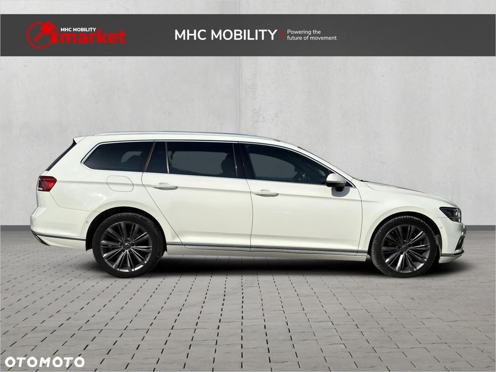 Volkswagen Passat Variant 2.0 TDI Elegance DSG - 6