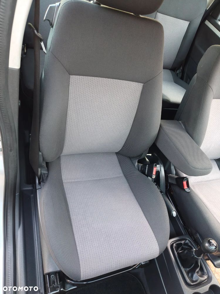 Opel Meriva 2004