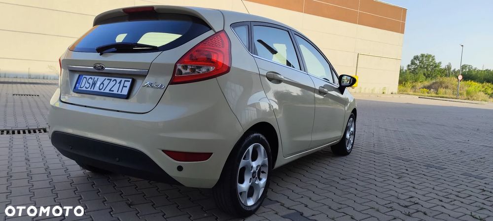 Ford Fiesta 1.25 Titanium - 6