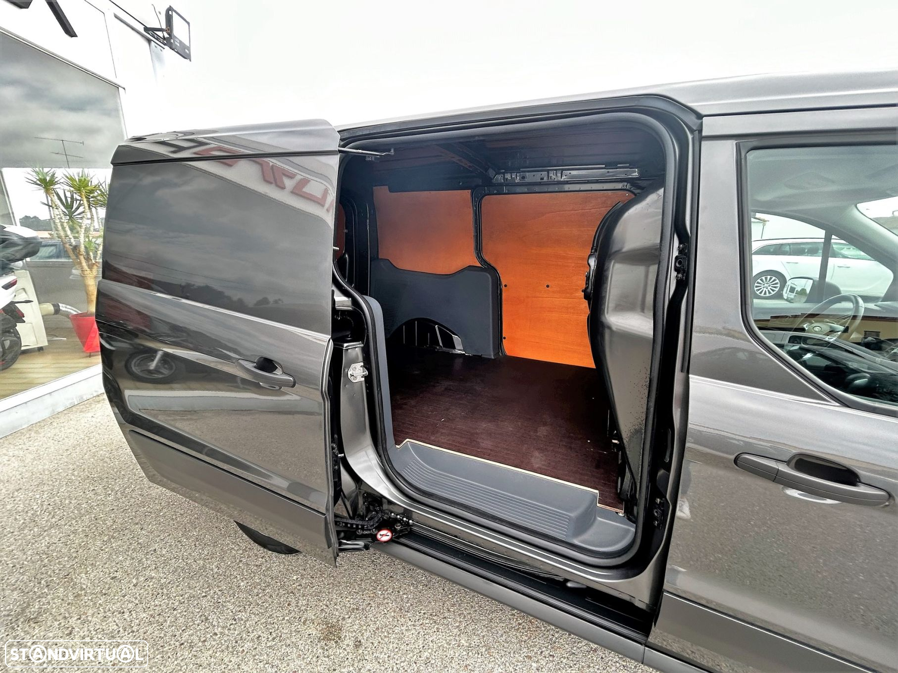 Ford Transit Connect 1.5 TDI  L2 AUT. 120CV - 25