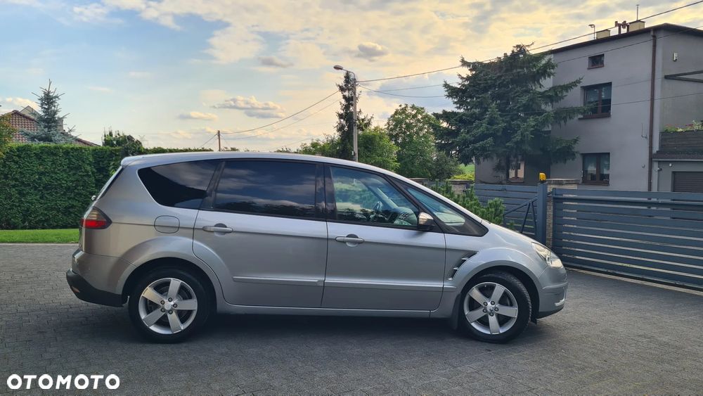 Ford S-Max 2.0 TDCi DPF Business Edition - 30