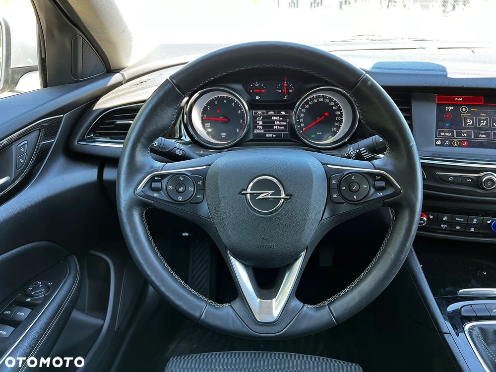 Opel Insignia 1.6 T Innovation S&S - 6