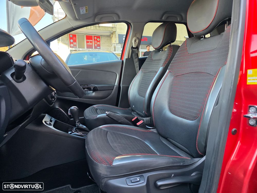 Renault Captur TCe 120 EDC Helly Hansen - 21