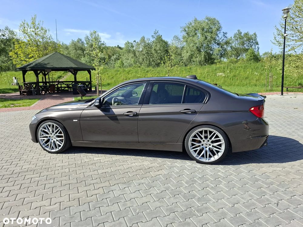 BMW Seria 3 320d - 9
