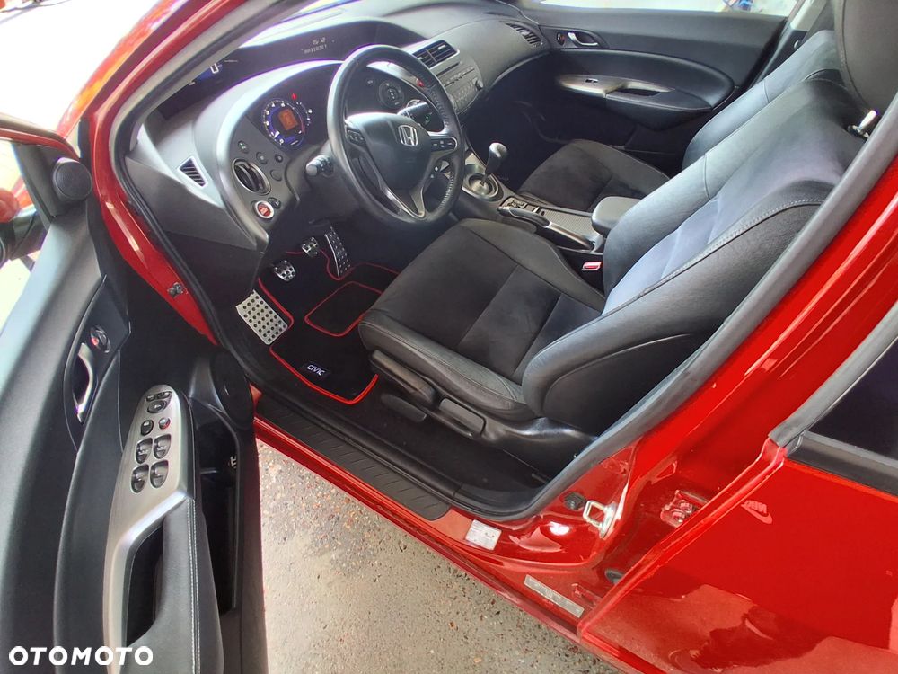 Honda Civic 1.8 GT Special Edition - 22