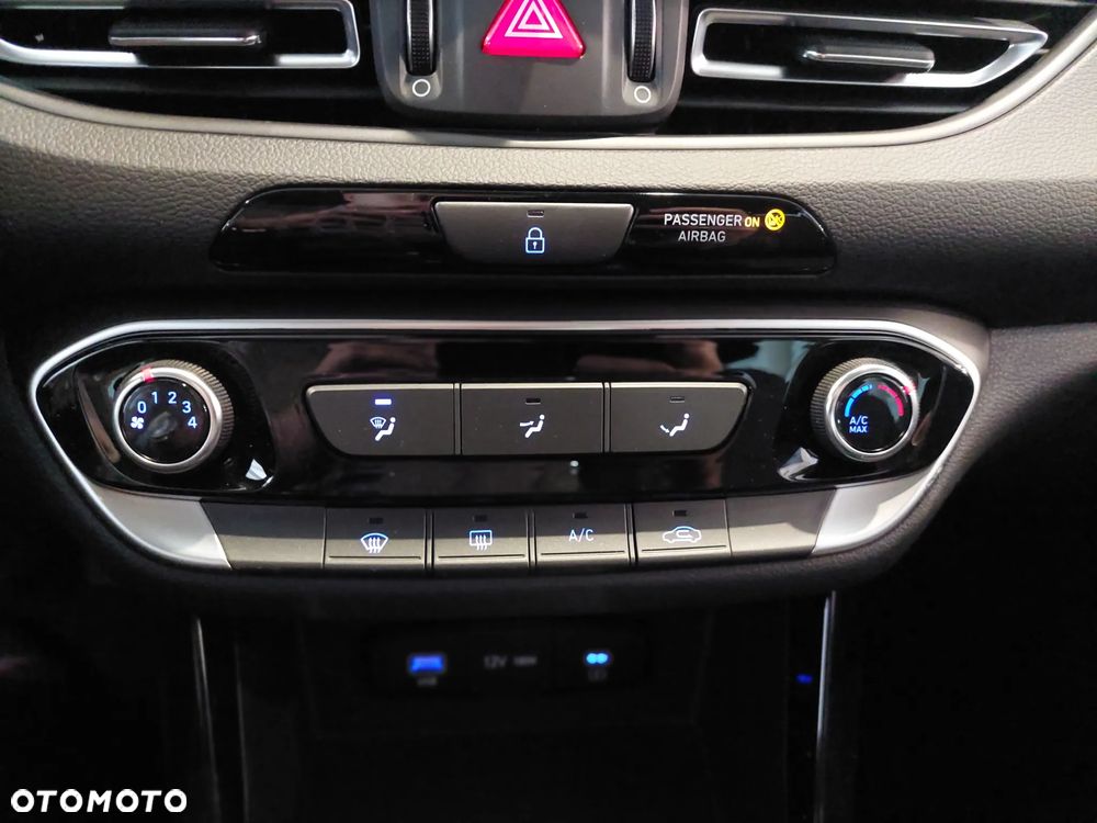 Hyundai i30 1.0 T-GDI Modern - 16