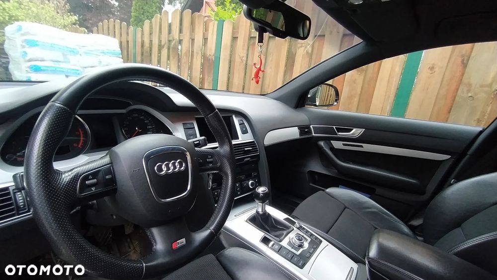 Audi A6 Avant 2.7 TDI DPF - 12