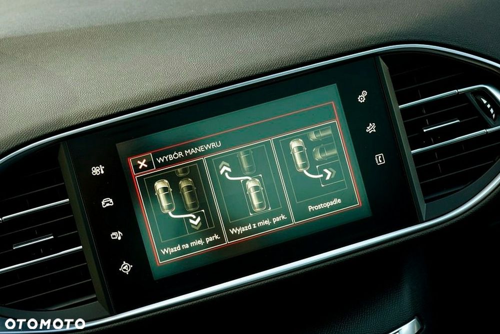 Peugeot 308 - 35