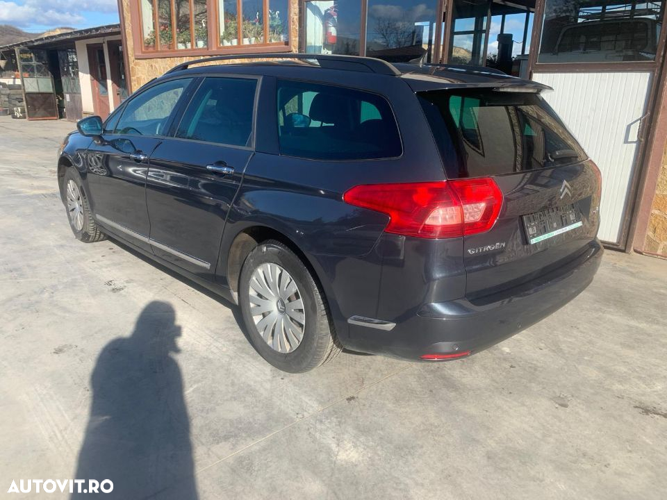 Dezmembram Citroen c5 1.6hdi 2010 - 3