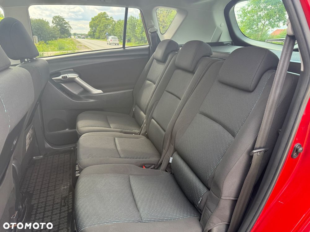 Toyota Verso 1.8 Prestige EU5 MS - 24