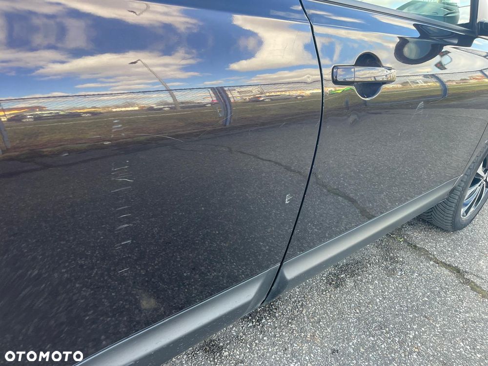 Nissan Qashqai 2.0 dCi DPF I-Way - 8