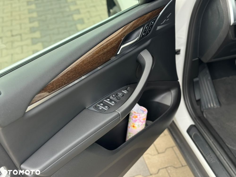 BMW X3 xDrive30i xLine - 26