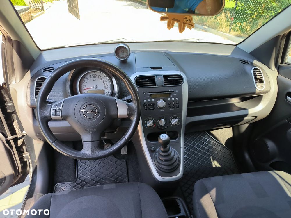 Opel Agila - 9