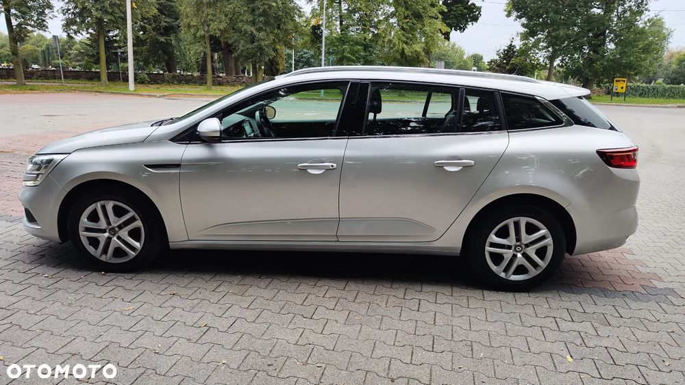 Renault Megane ENERGY TCe 100 EXPERIENCE - 4