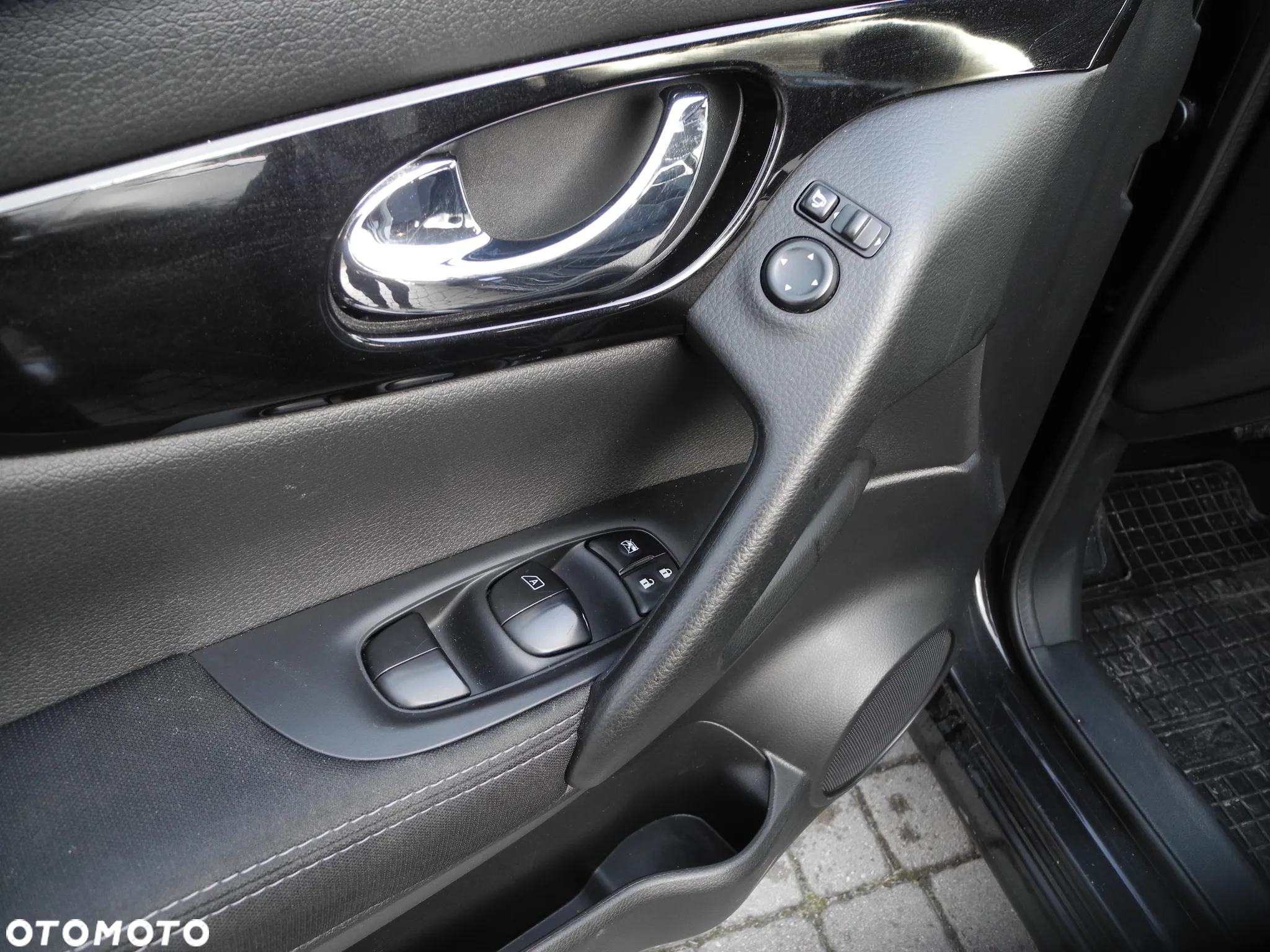 Nissan Qashqai - 16