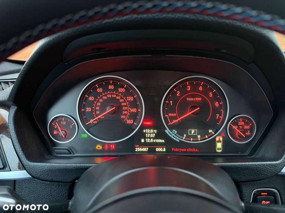 BMW Seria 3 335i - 16