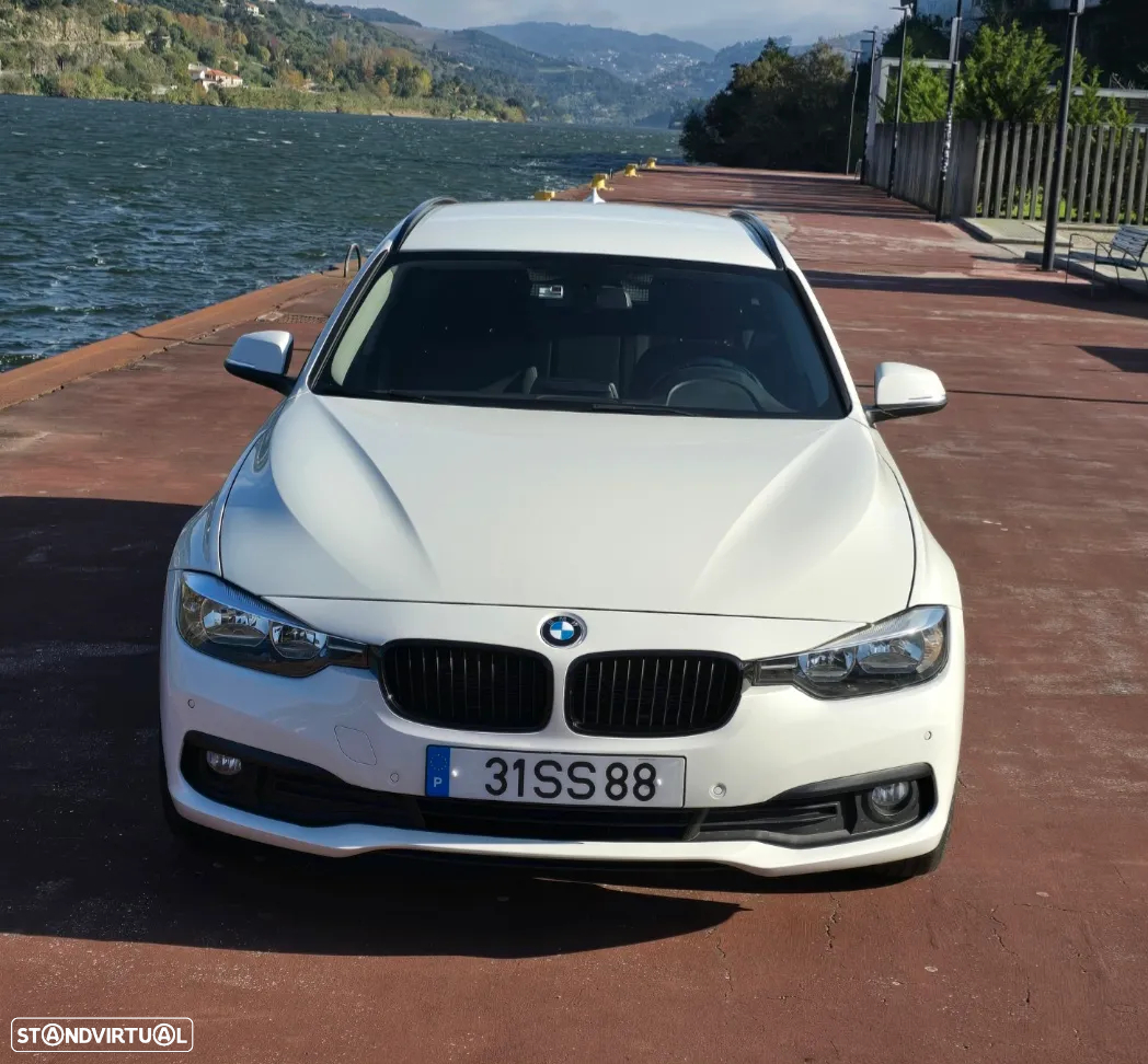 BMW 318 d Touring Auto - 6