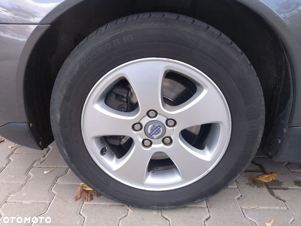 Volvo V70 2.0D Momentum - 10