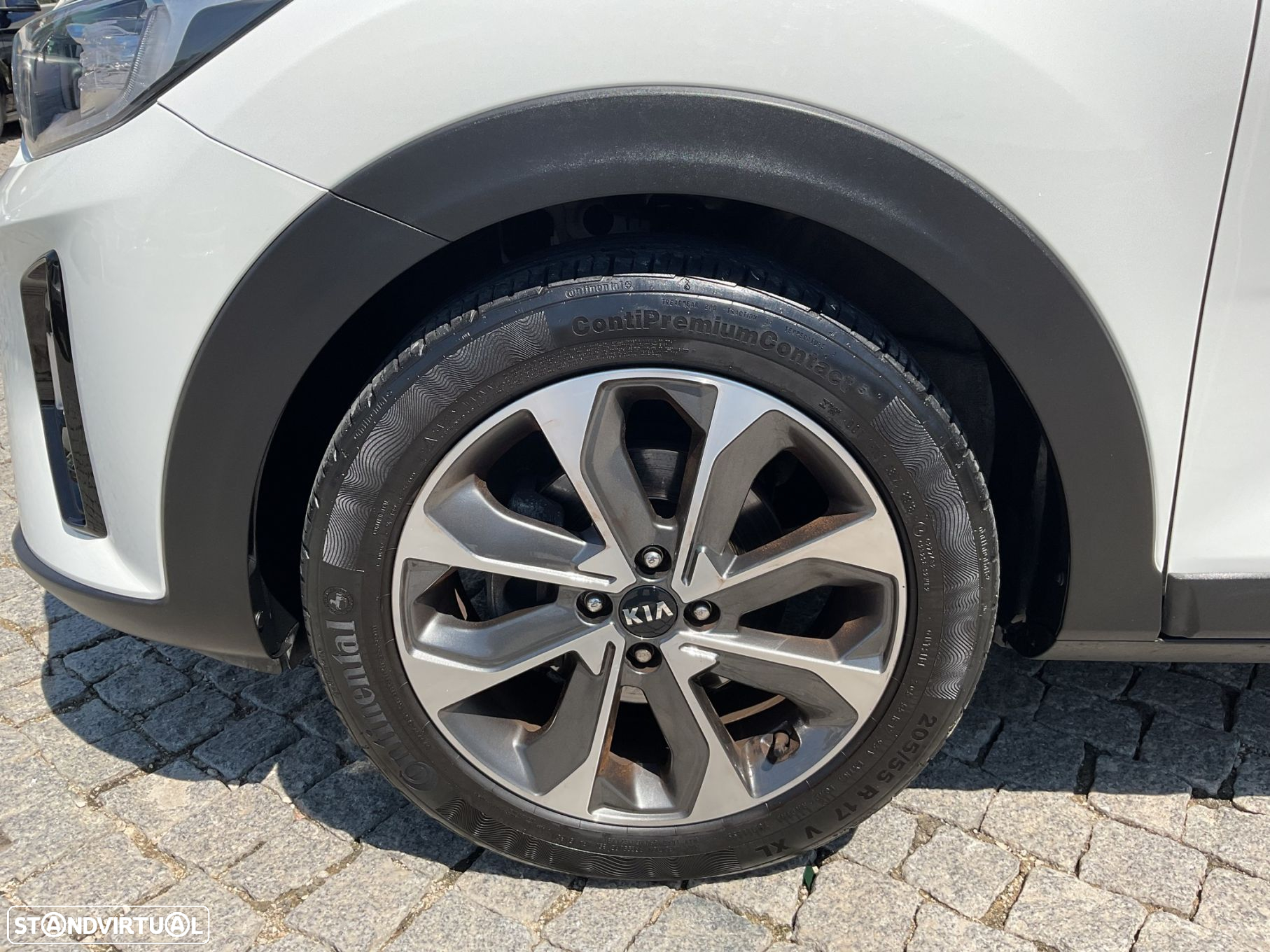 Kia Stonic 1.6 CRDi Urban - 24