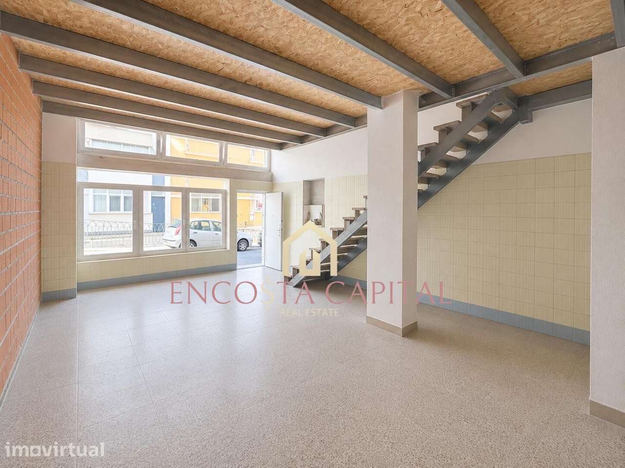 Apartamento T2 com mezanime Sacavém - Grande imagem: 3/21
