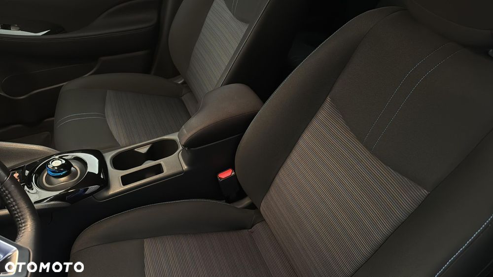 Nissan Leaf 40kWh N-Connecta - 12