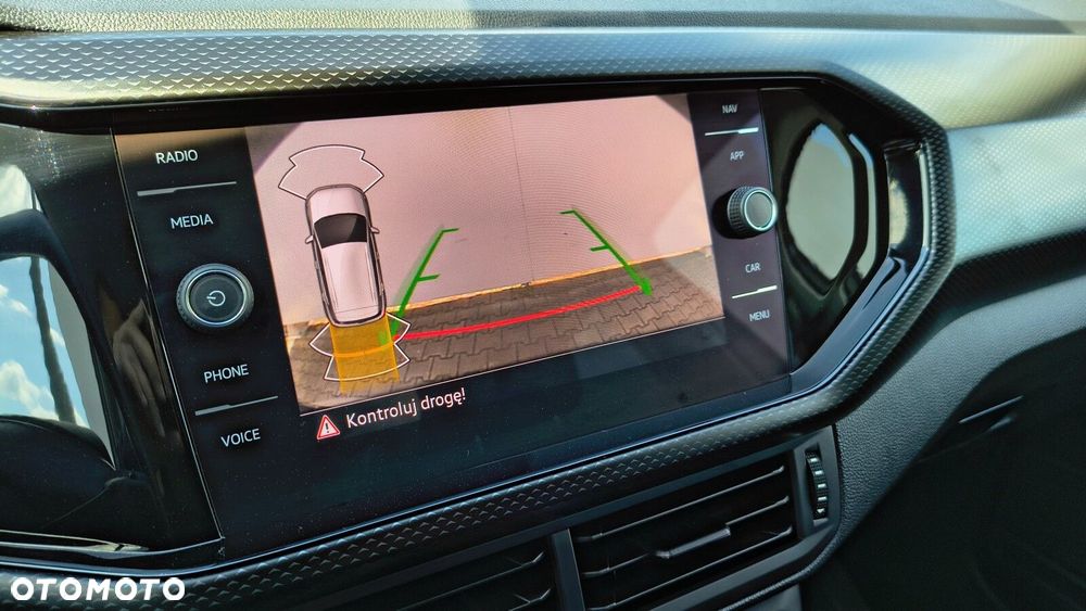 Volkswagen T-Cross - 30