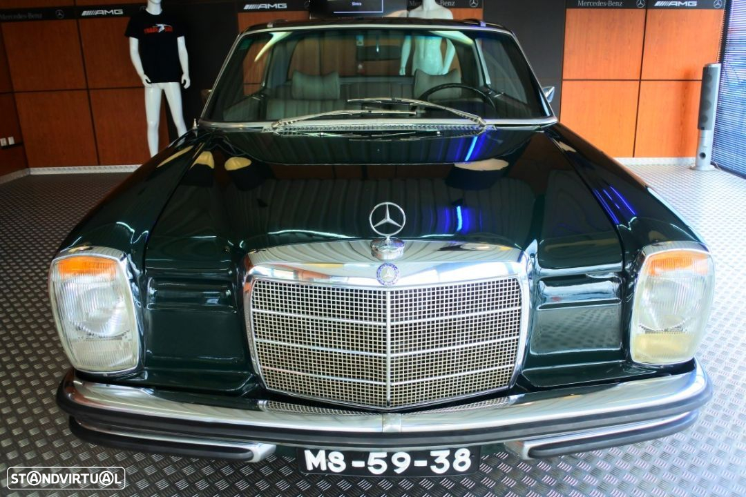 Mercedes-Benz 250 - 52