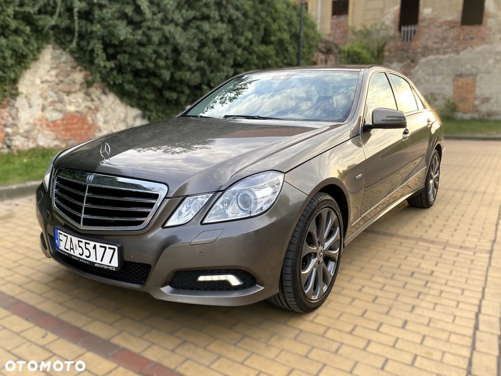 Mercedes-Benz Klasa E 200 CDI DPF BlueEFFICIENCY Avantgarde - 2