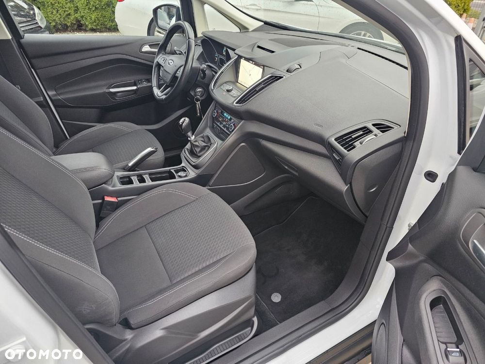 Ford C-MAX - 18
