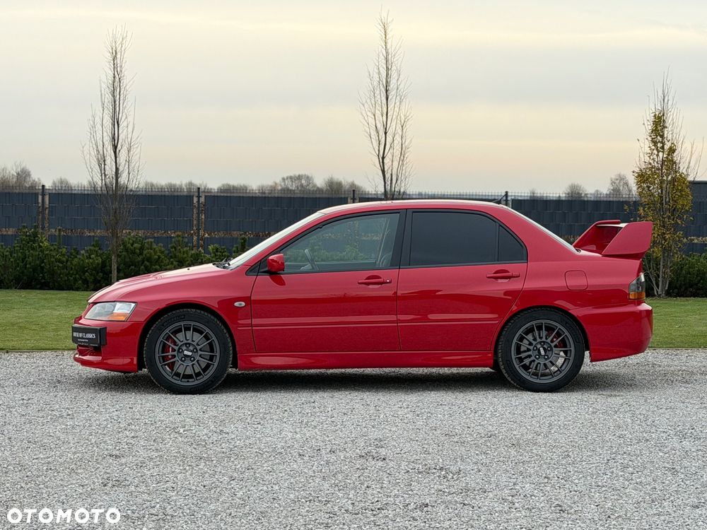 Mitsubishi Lancer Evo IX - 9