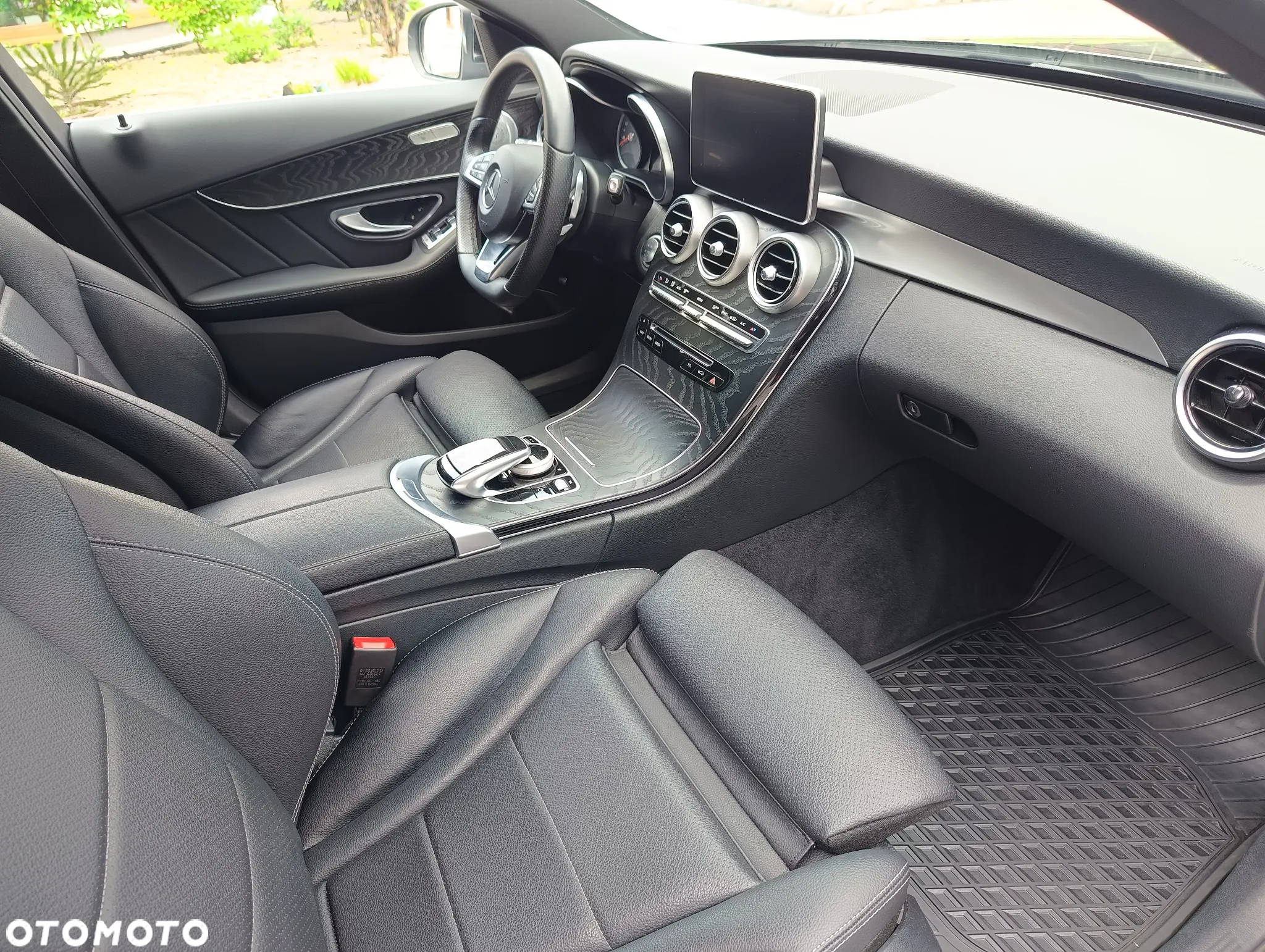 Mercedes-Benz Klasa C 200 4-Matic 9G-TRONIC - 20