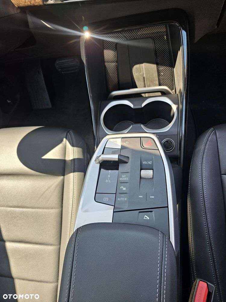 BMW X1 xDrive23i mHEV xLine - 18