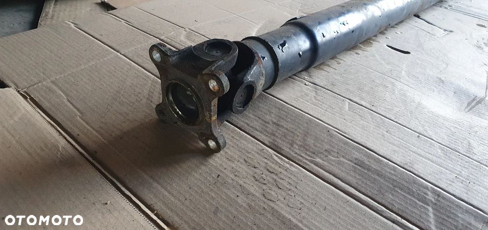 Wał napędowy Kia Sportage III 49300-3W000 - 3