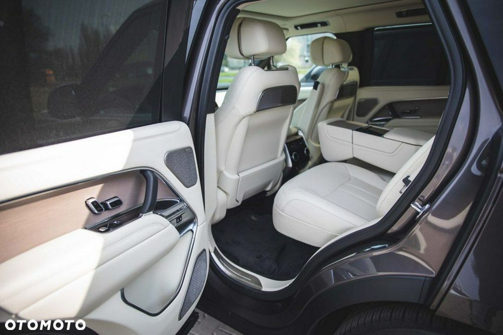 Land Rover Range Rover - 16